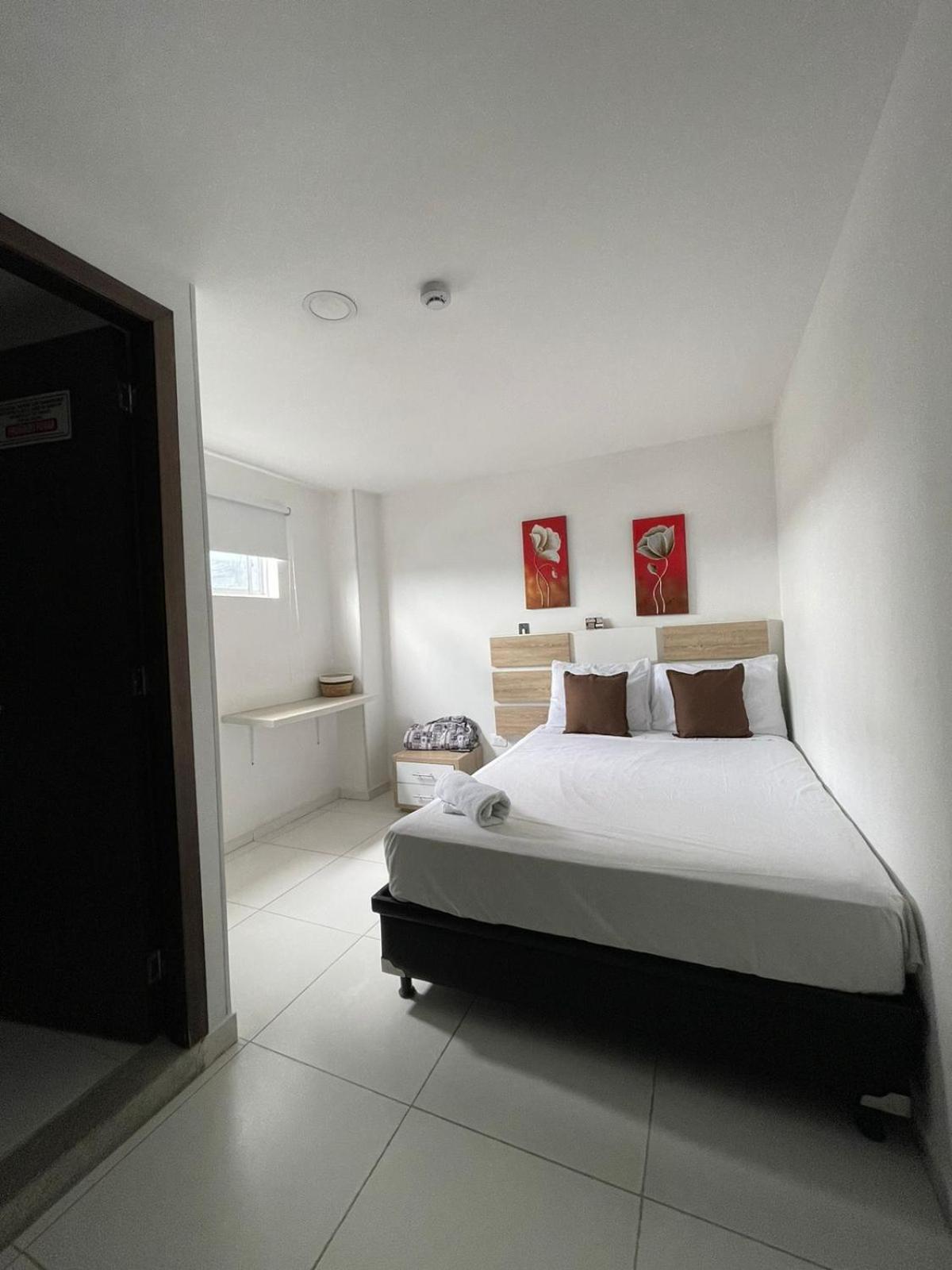 Hotel Guadalupe Plaza Pereira Ngoại thất bức ảnh