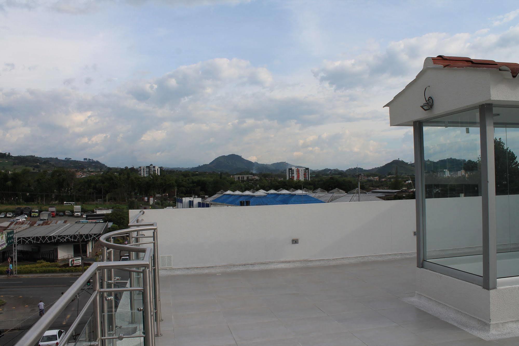 Hotel Guadalupe Plaza Pereira Ngoại thất bức ảnh